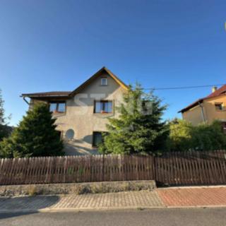 Prodej rodinného domu 200 m² Hutisko-Solanec