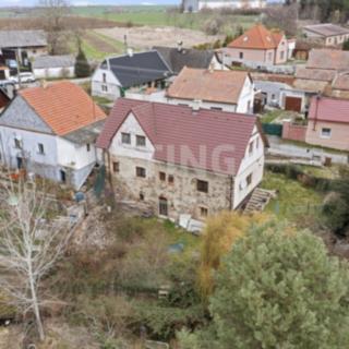 Prodej rodinného domu 304 m² Plaňany