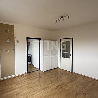 Pronájem bytu 2+1 44 m² Přerov