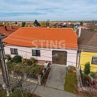 Prodej rodinného domu 100 m² Chvalovice