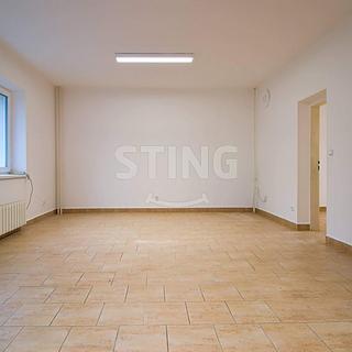 Pronájem kanceláře 54 m² Hodonín, Brandlova