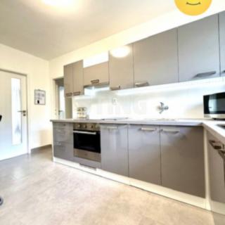 Prodej bytu 2+1 66 m² Hodonín, Křičkova