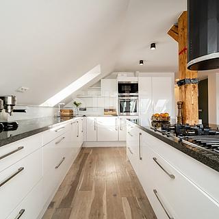 Prodej bytu 4+kk 180 m² Ostrava