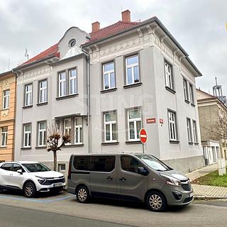 Pronájem bytu 3+1 133 m² Opava Předměstí, Stojanova