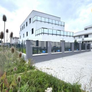 Pronájem bytu 2+kk 64 m² Ostrava