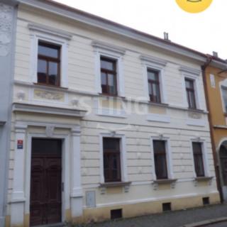 Pronájem bytu 3+1 98 m² Mělník