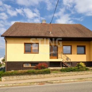 Pronájem bytu 2+1 95 m² Mutěnice