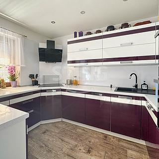 Prodej rodinného domu 160 m&sup2; Český Těšín