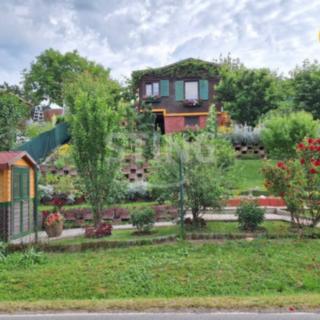 Prodej chaty 20 m² Praha Lysolaje