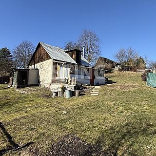 Prodej stavební parcely 594 m&sup2; Oborná