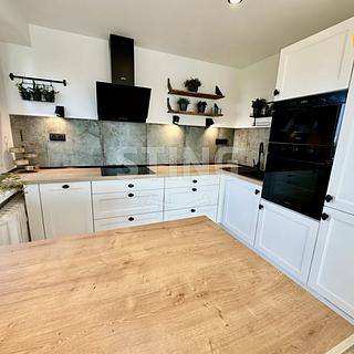 Prodej bytu 3+1 65 m² Ostrava, Ludvíka Podéště