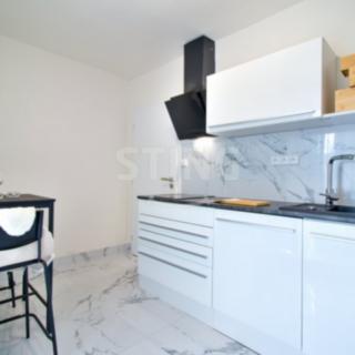 Pronájem bytu 2+1 60 m² Hodonín, J. Suka