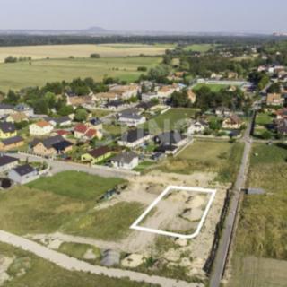 Prodej stavební parcely 821 m² Kly