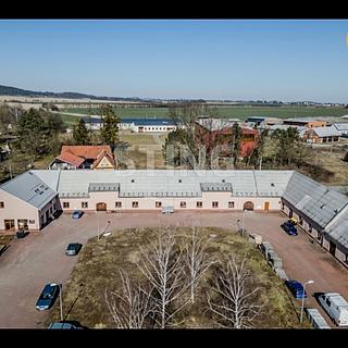 Pronájem skladu 2 880 m² Mankovice