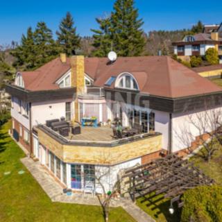 Prodej rodinného domu 438 m² Samotišky