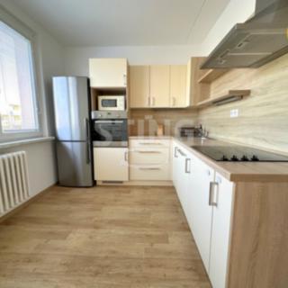 Pronájem bytu 3+1 75 m² Třebíč Borovina, Zahraničního odboje