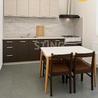 Pronájem bytu 2+1 64 m² Horní Lomná