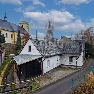 Prodej rodinného domu 200 m&sup2; Dubicko
