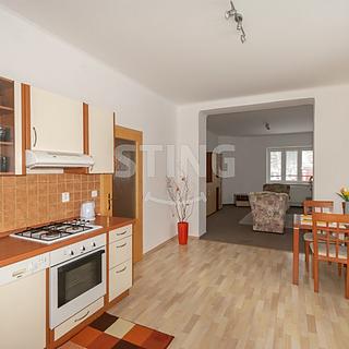 Pronájem bytu 3+1 103 m² Ostrava Mariánské Hory, Josefa Šavla