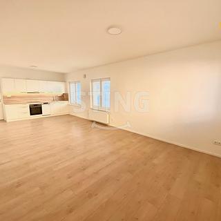 Pronájem bytu 2+kk, 67m²