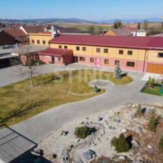 Prodej hotelu a penzionu 2 146 m² Medlov