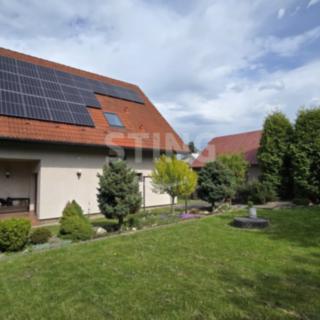 Pronájem rodinného domu, 170m²
