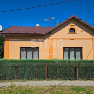 Prodej rodinného domu, 176m²