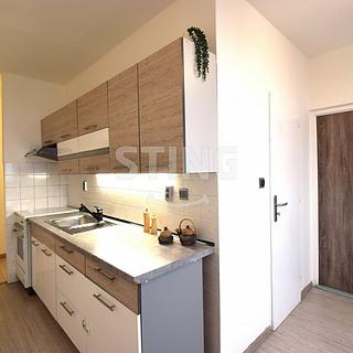 Pronájem bytu 3+1 66 m² Zlín