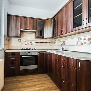 Pronájem bytu 2+1 55 m² Jihlava, U Hřbitova