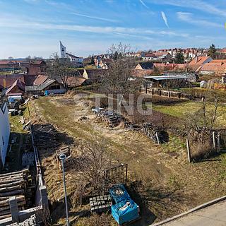 Prodej stavební parcely 633 m² Žádovice