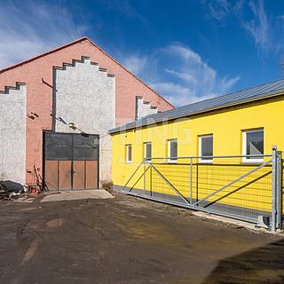 Prodej ostatního komerčního prostoru 1 100 m² Opava Jaktař, U Stodol