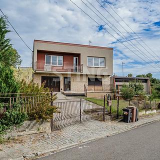 Prodej bytu 4+1 120 m² Dolní Lhota