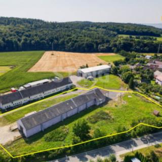 Prodej komerčního pozemku 7 283 m² Stavenice