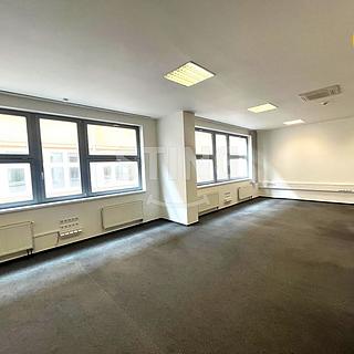 Pronájem kanceláře 244 m&sup2; Ostrava