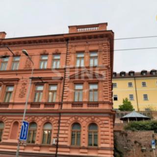 Pronájem bytu 2+kk 55 m² Hradec Králové
