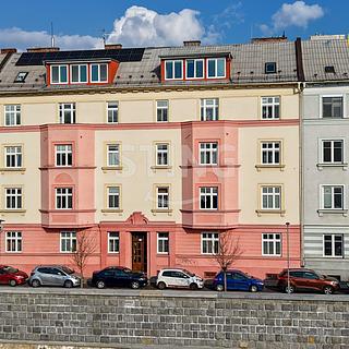 Prodej bytu 3+1 119 m&sup2; Olomouc