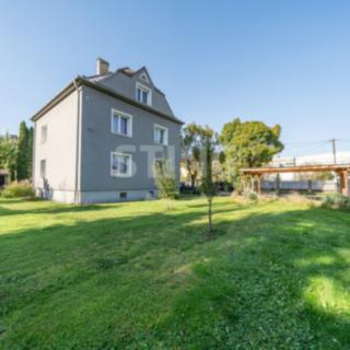 Prodej dvougeneračního domu 321 m² Ostrava