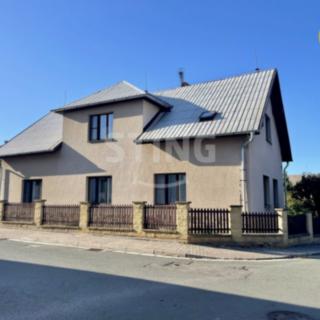 Prodej rodinného domu, 1108m²