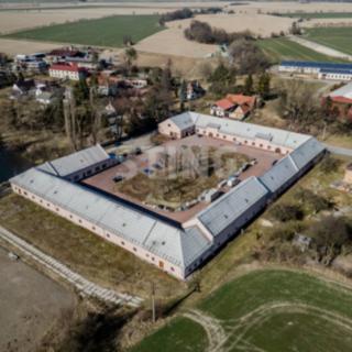 Prodej výrobního objektu 2 880 m² Mankovice