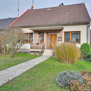 Prodej rodinného domu 278 m² Částkov