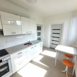 Pronájem bytu 1+1 35 m² Opava
