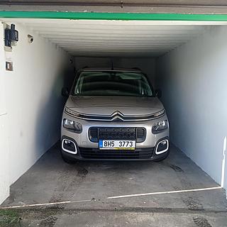 Prodej garáže 17 m² Hradec Králové Pražské Předměstí, Bezručova