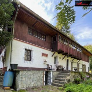 Prodej rodinného domu 278 m² Malá Veleň
