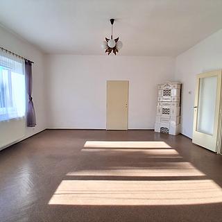 Pronájem kanceláře 48 m² Nový Bor, Dvořákova