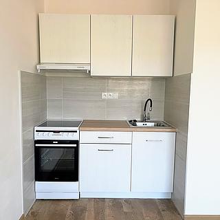 Pronájem bytu 2+kk 41 m² Česká Lípa, Bohuslava Martinů