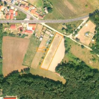 Prodej stavební parcely 2 600 m² Bechlín Předonín