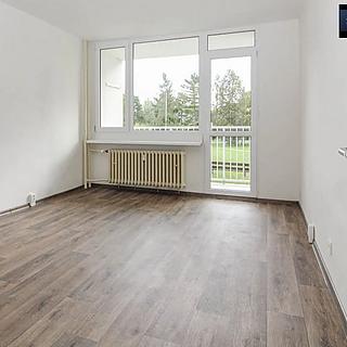 Prodej bytu 1+kk a garsoniéry 27 m² Česká Lípa, Jižní