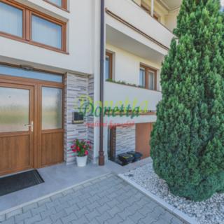Prodej rodinného domu 240 m² Syrovátka