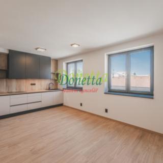 Pronájem bytu 2+kk 52 m² Hradec Králové Pražské Předměstí, Pavla Hanuše