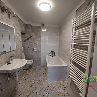 Pronájem bytu 1+1 32 m&sup2; Hradec Králové